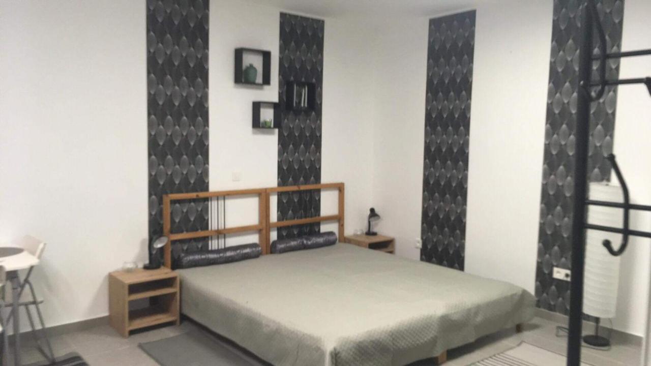Cuki Apartmanok Dombóvár Exterior foto